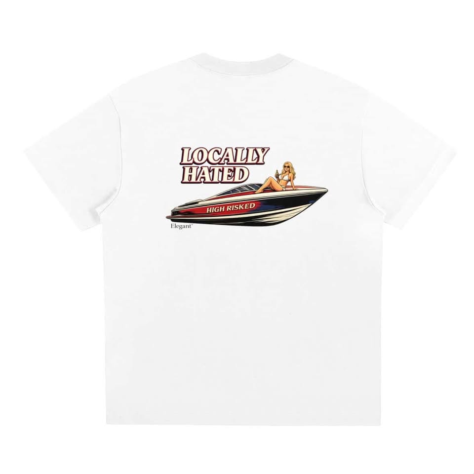 Speed boat